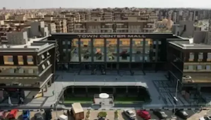 مول تاون سنتر الشروق Town Center Mall El Shorouk اسعار 2026 5 اطلالة الوحدات في مول تاون سنتر الشروق Town Center Mall El Shorouk